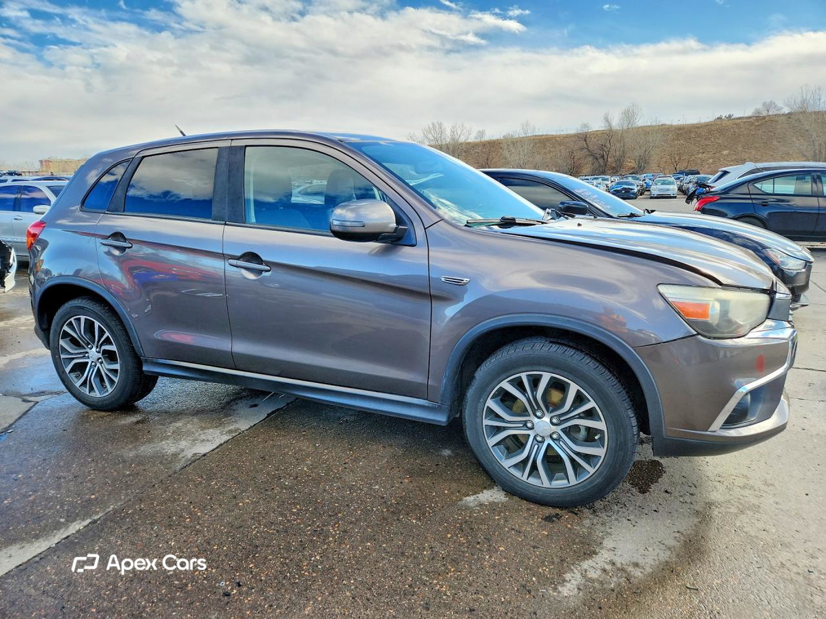 Mitsubishi Outlander 2016