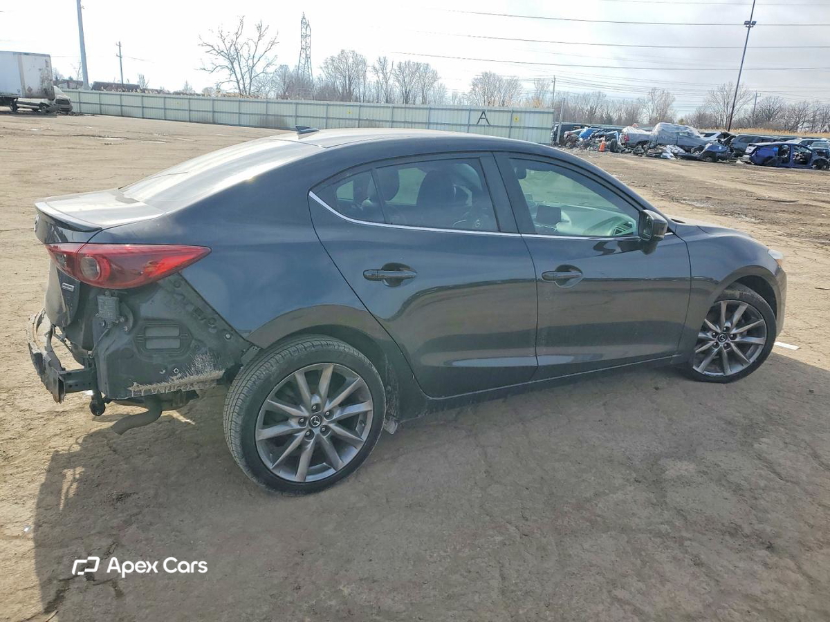 Mazda 3 2018