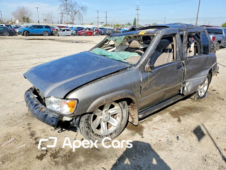 Nissan Pathfinder 2003 - Image 1 of 13