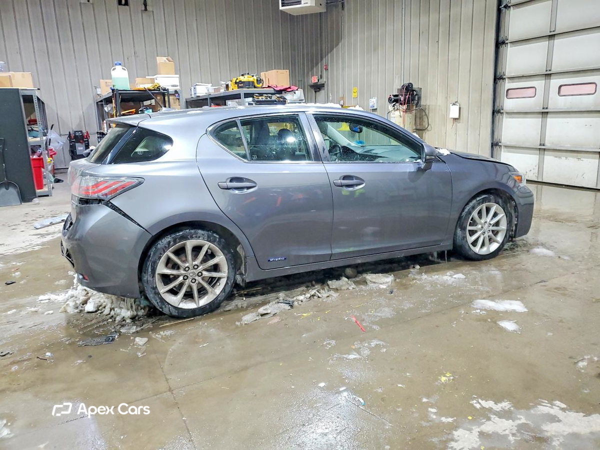 Lexus CT 2013