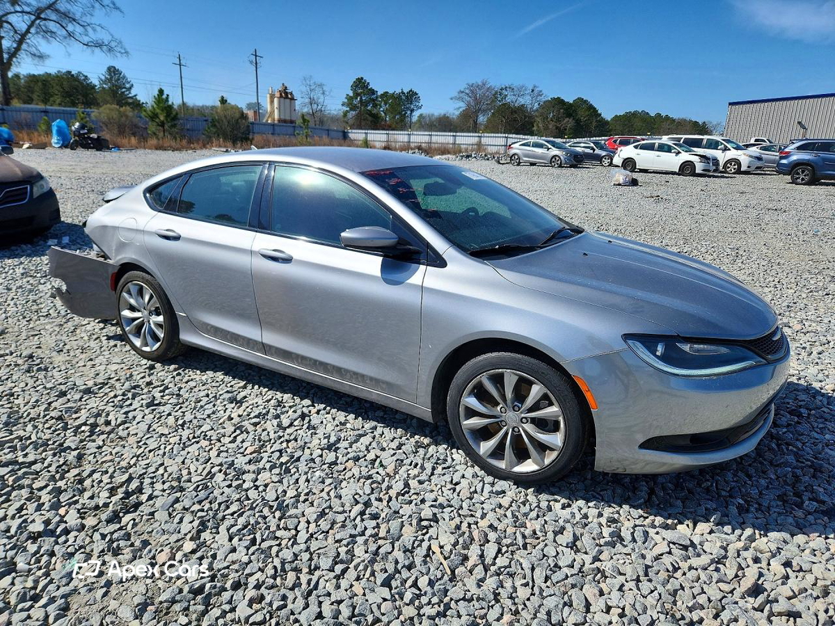 Chrysler 200 2015