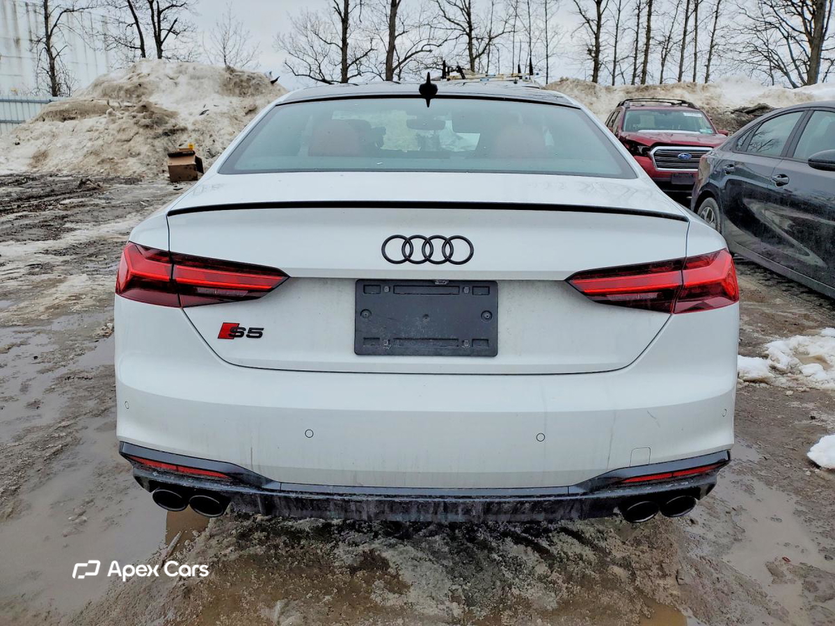 Audi RS5 2024