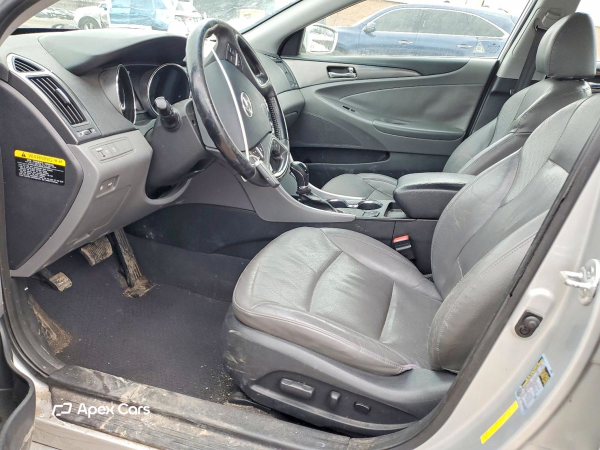 Hyundai Sonata 2012