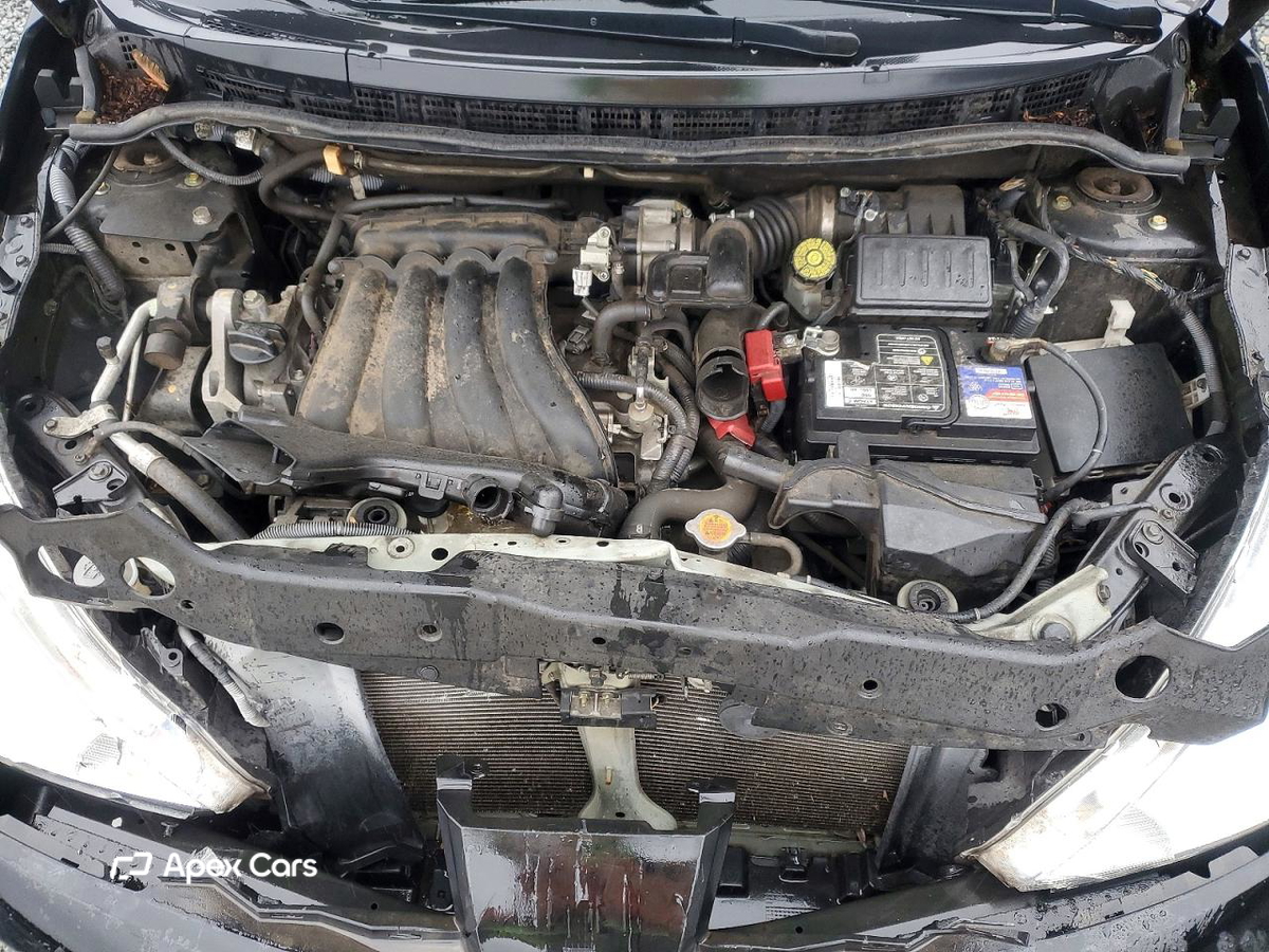 Nissan Versa 2012