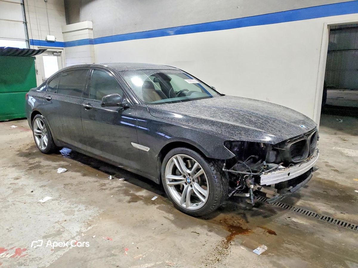 BMW Series 7 2011