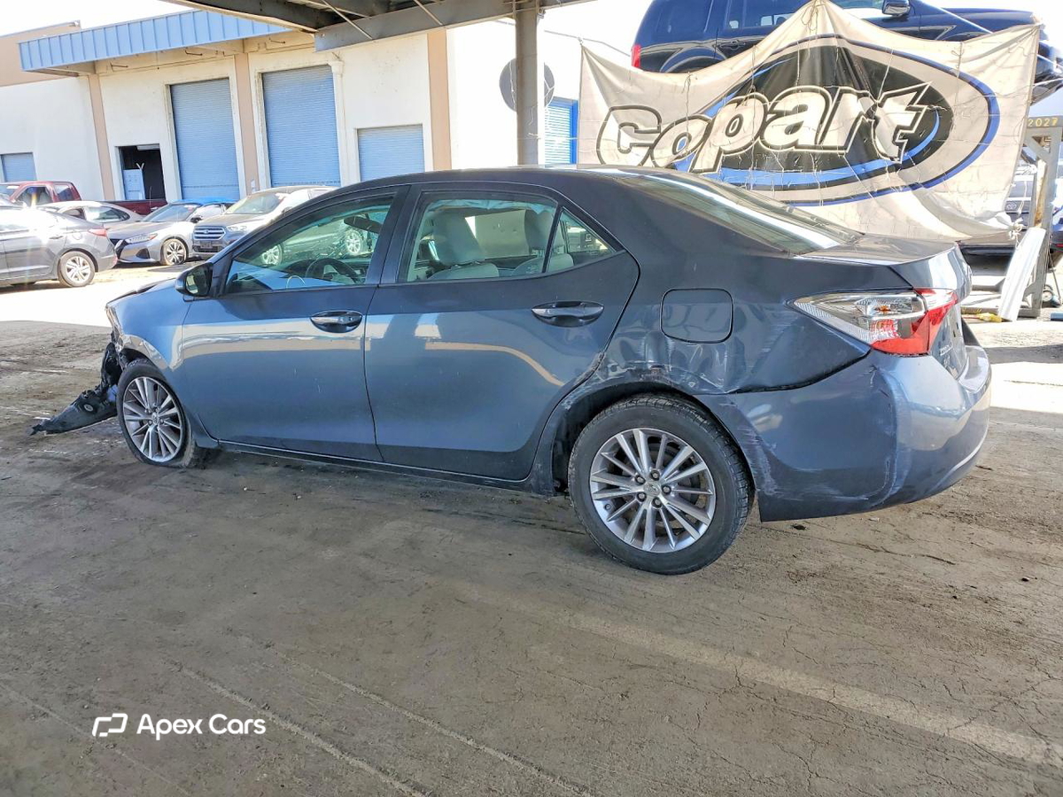 Toyota Corolla 2015