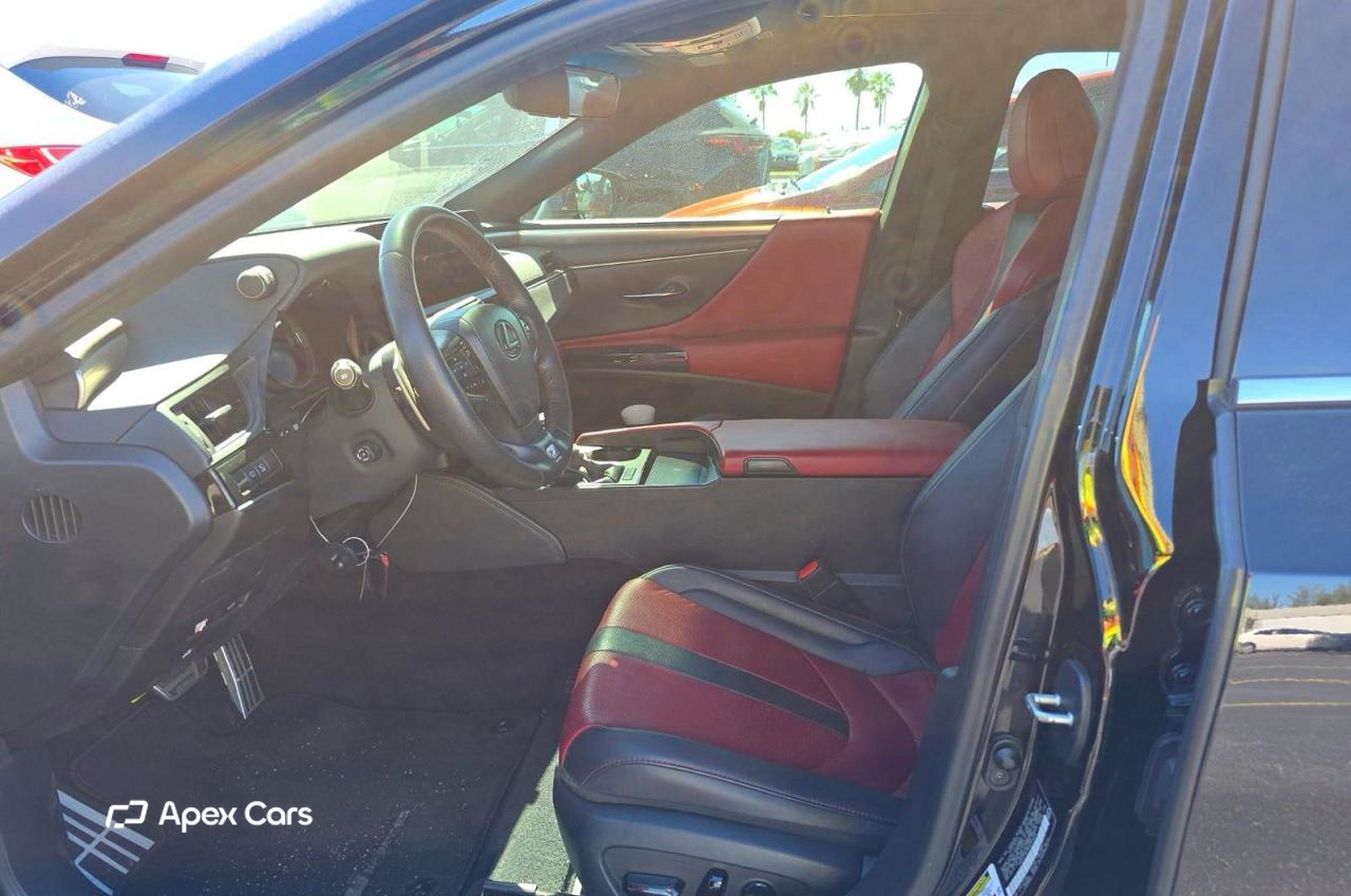 Lexus ES 2023