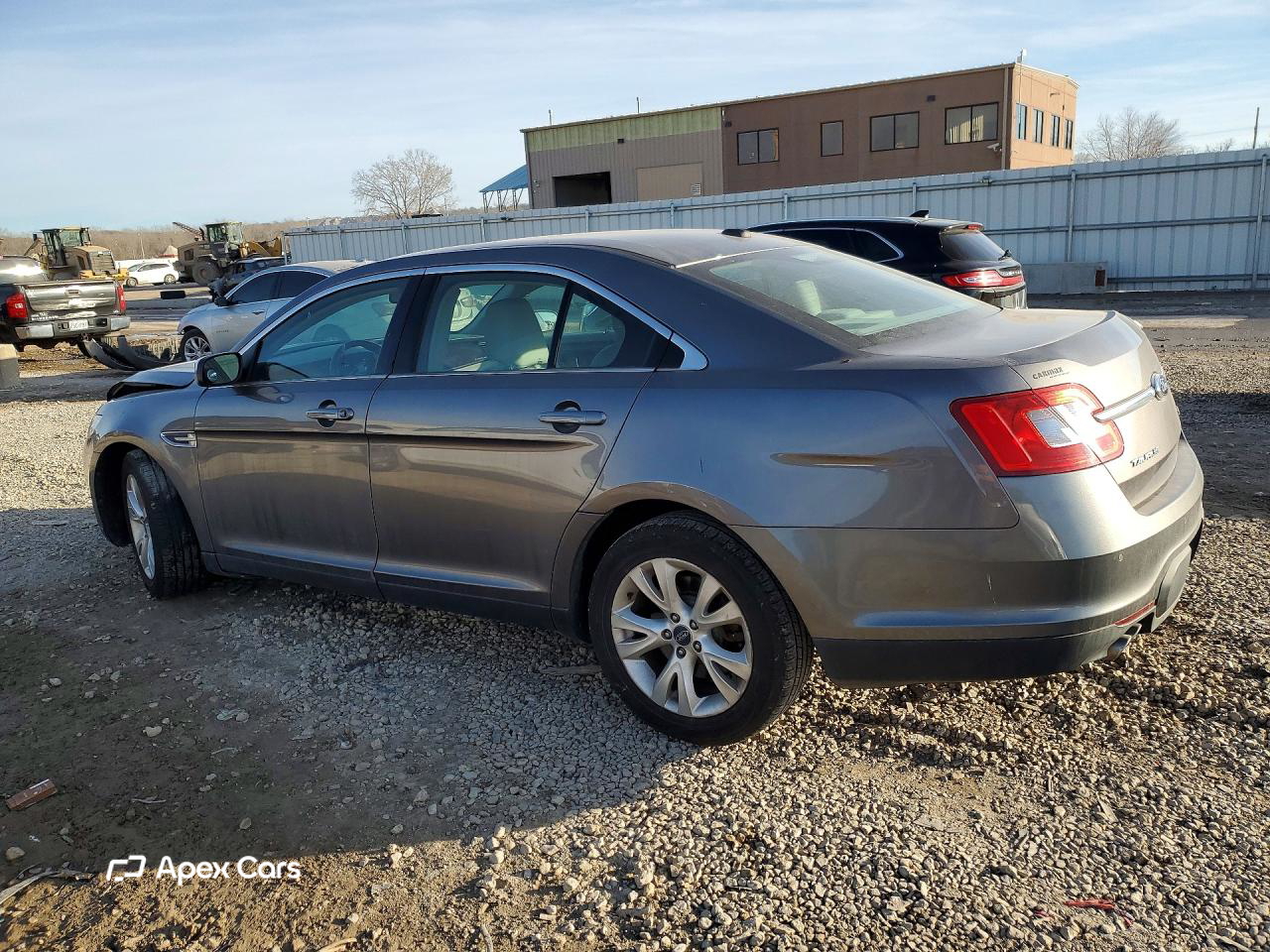Ford Taurus 2011