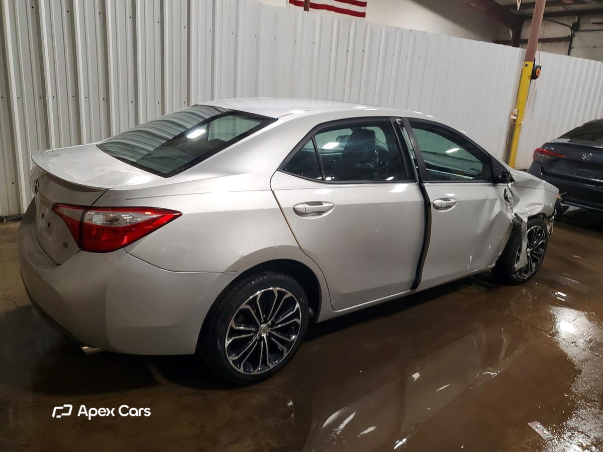 Toyota Corolla 2015