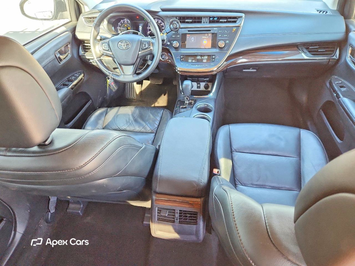 Toyota Avalon 2015