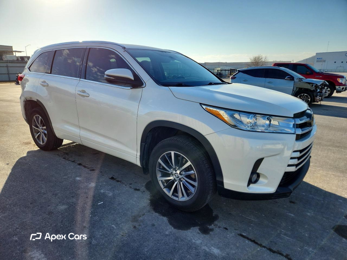 Toyota Highlander 2018