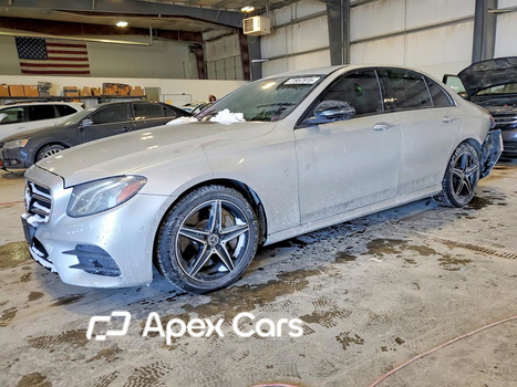 Mercedes-Benz E-klasse 2019 - Image 1 of 12
