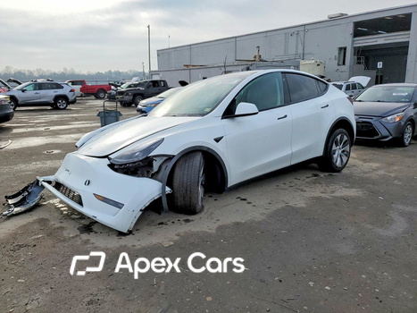Tesla Model Y 2023 - Zdjęcie 1 z 14