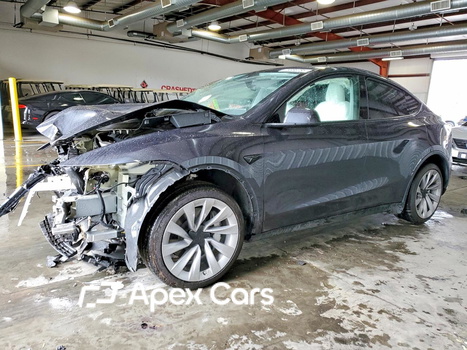Tesla Model Y 2026 - Zdjęcie 1 z 14