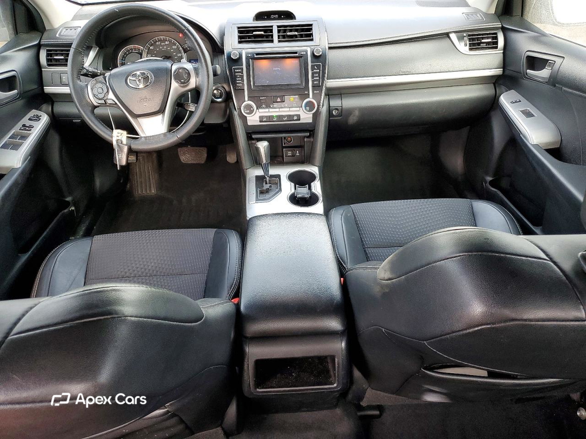 Toyota Camry 2012