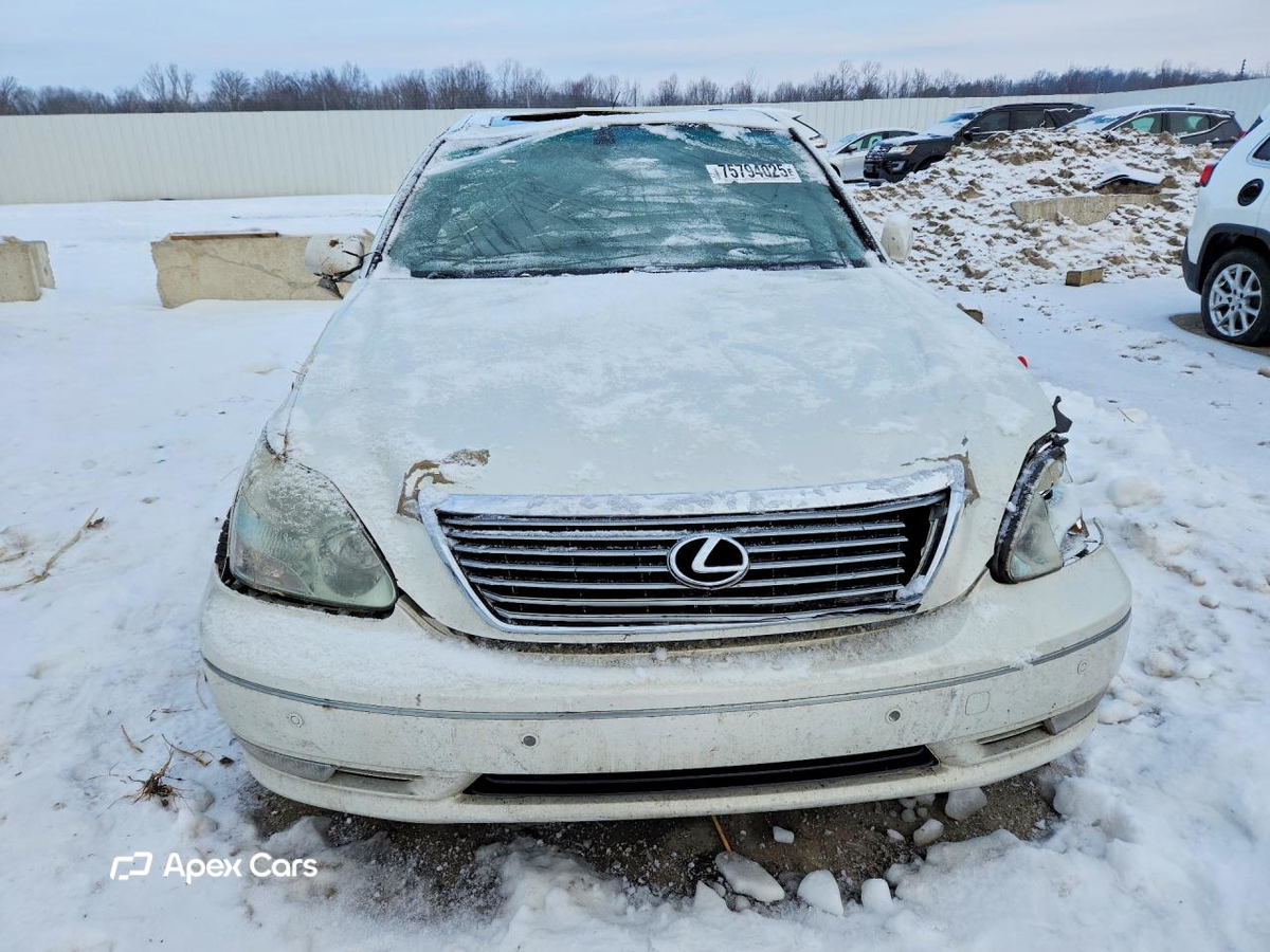 Lexus LS 2004