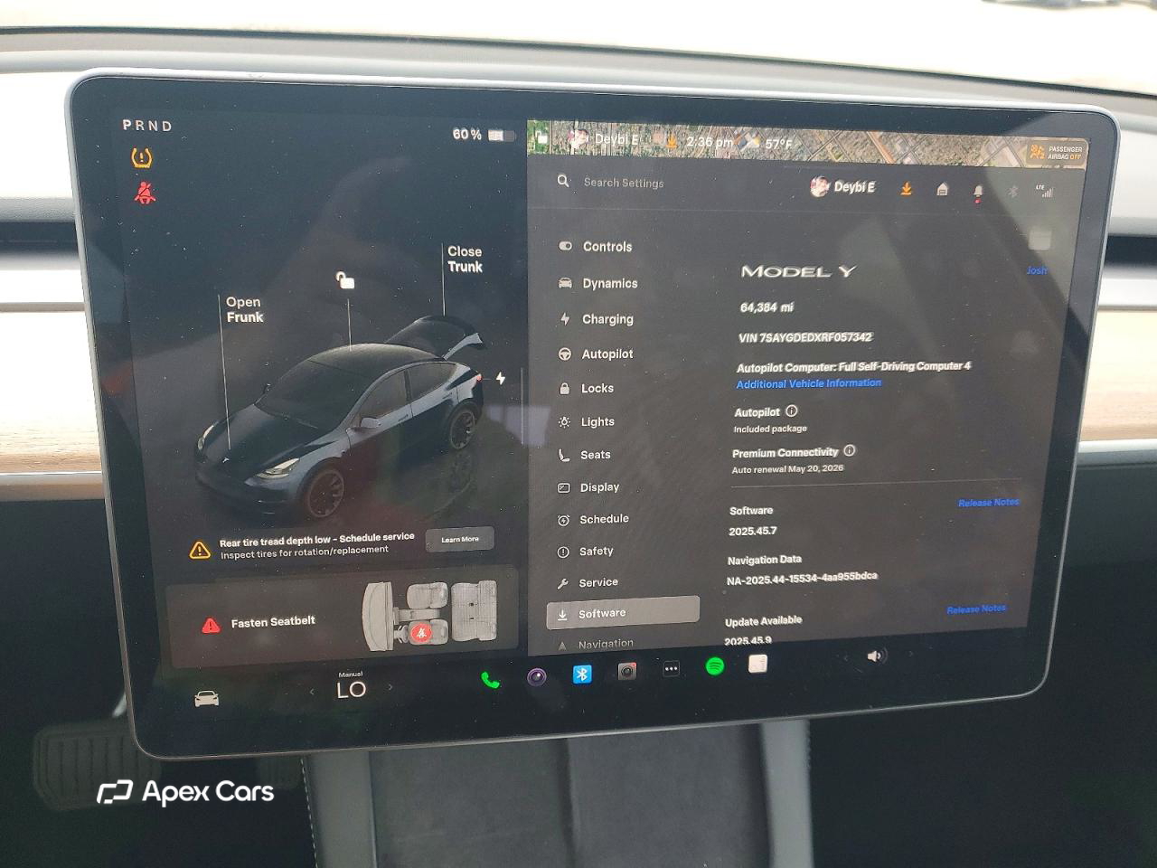 Tesla Model Y 2024