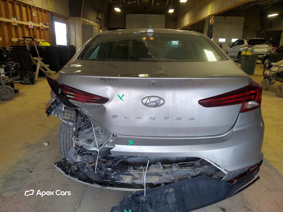 Hyundai Elantra 2020