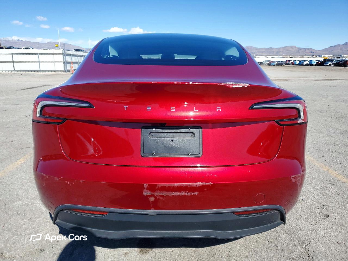 Tesla Model 3 2025