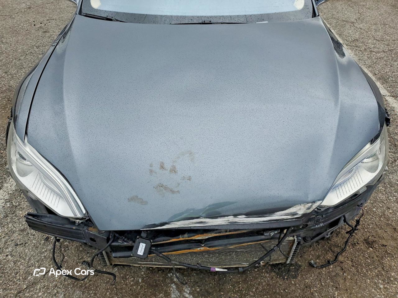 Tesla Model S 2014