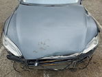 Tesla Model S 2014