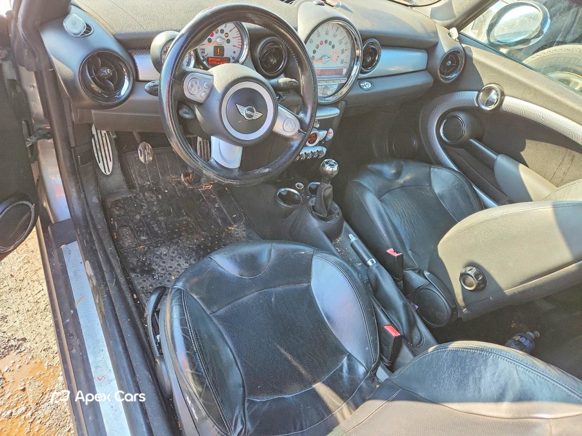 MINI Cooper 2009