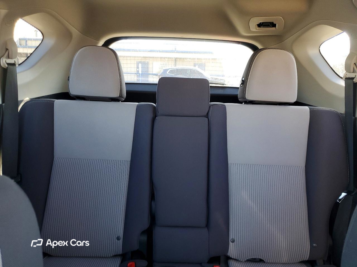 Toyota RAV 4 2015