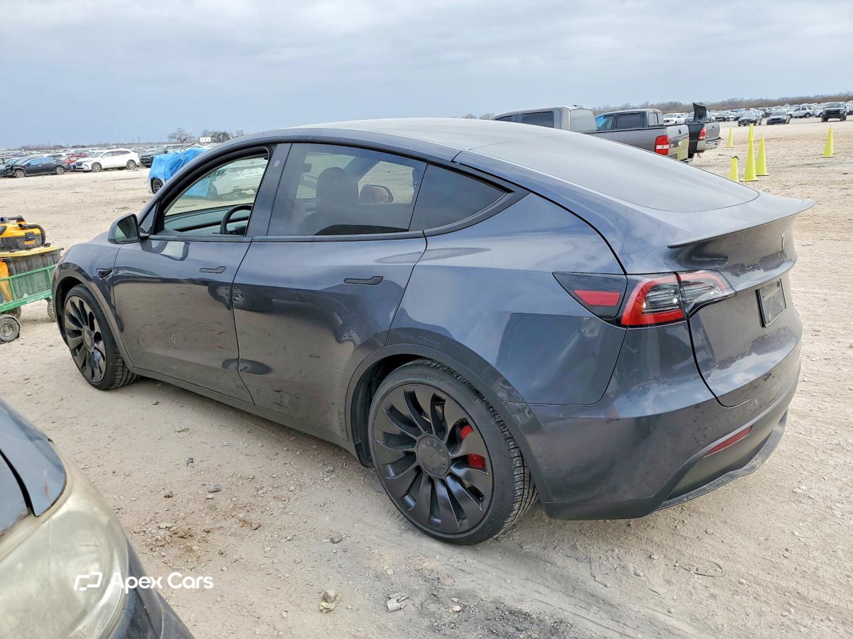 Tesla Model Y 2022