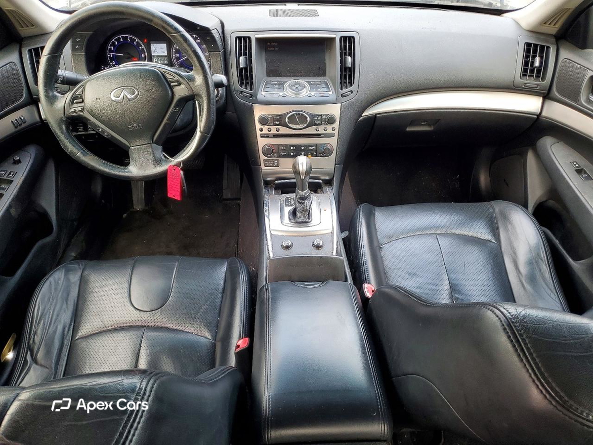 Infiniti G 2012