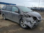 Toyota Sienna 2016
