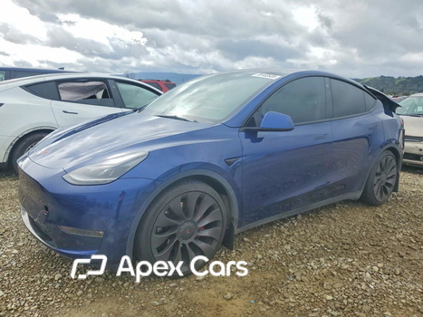 Tesla Model Y 2021 - Image 1 of 14