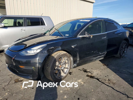 Tesla Model 3 2018 - Image 1 of 12