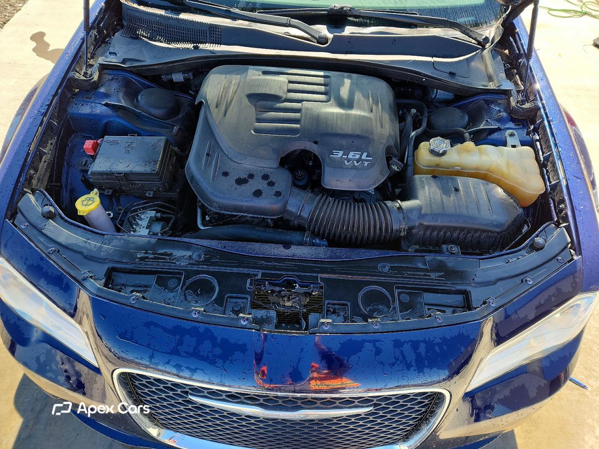 Chrysler 300 2016