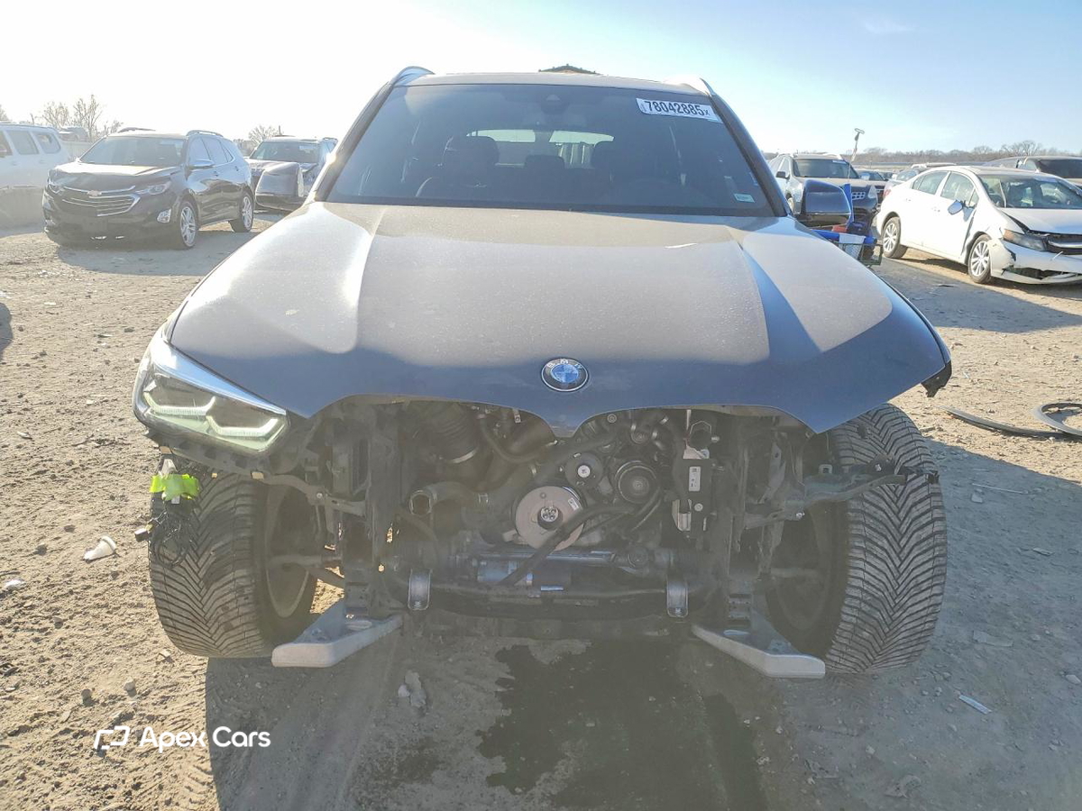 BMW X5 2021