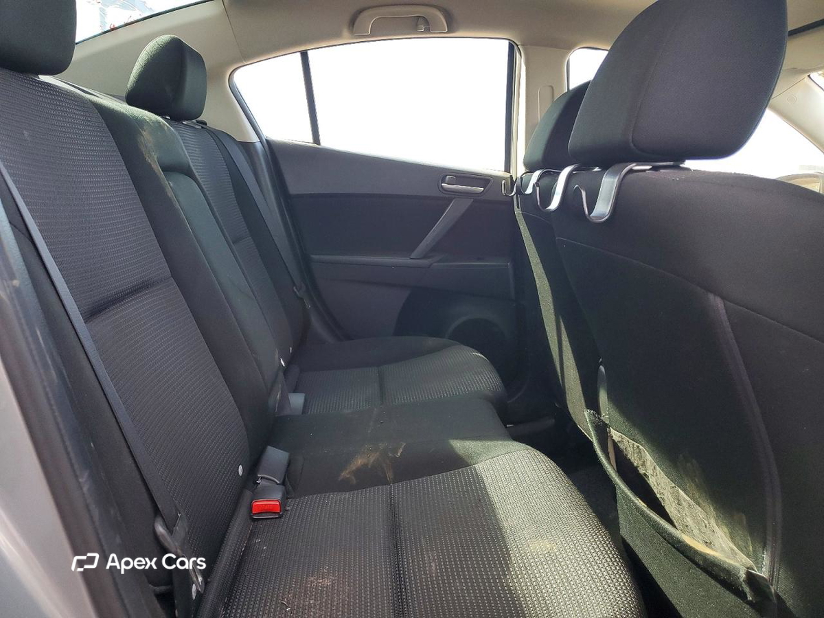 Mazda 3 2013