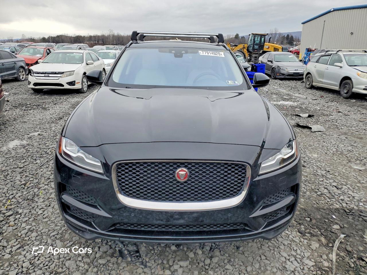 Jaguar F-Pace 2017