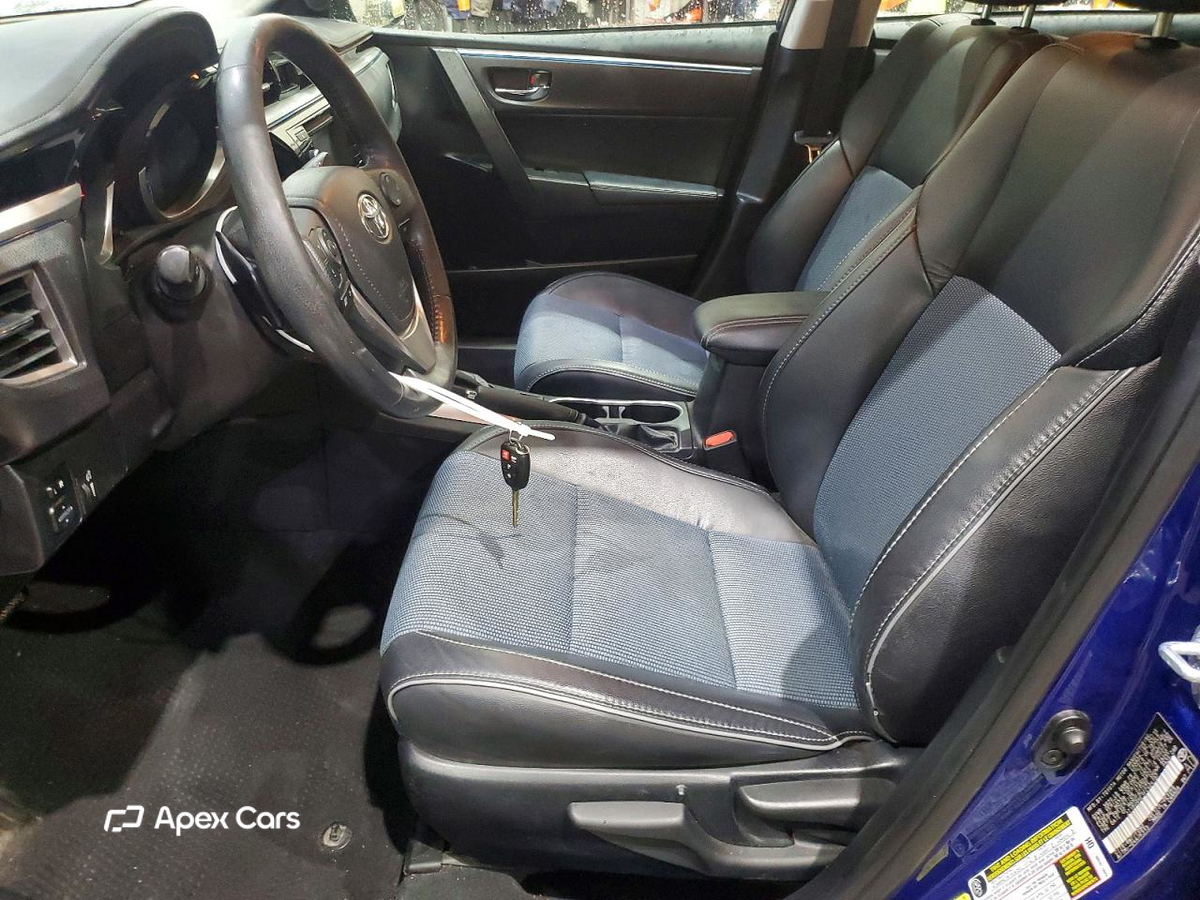 Toyota Corolla 2015