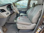 Toyota Sienna 2011