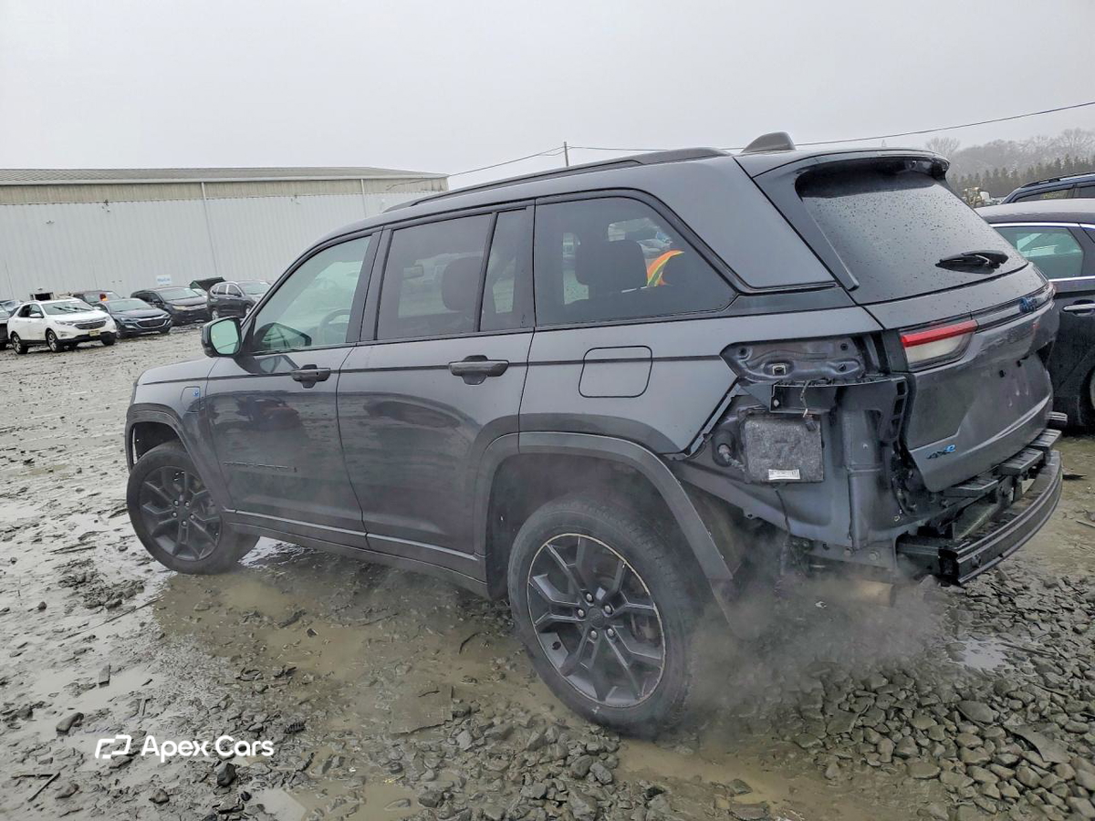 Jeep Cherokee 2023