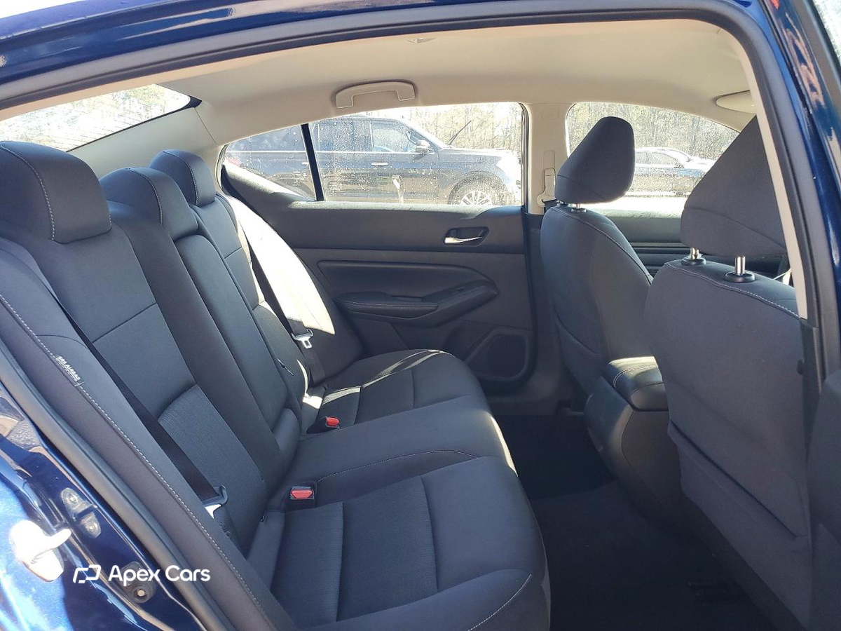 Nissan Altima 2020