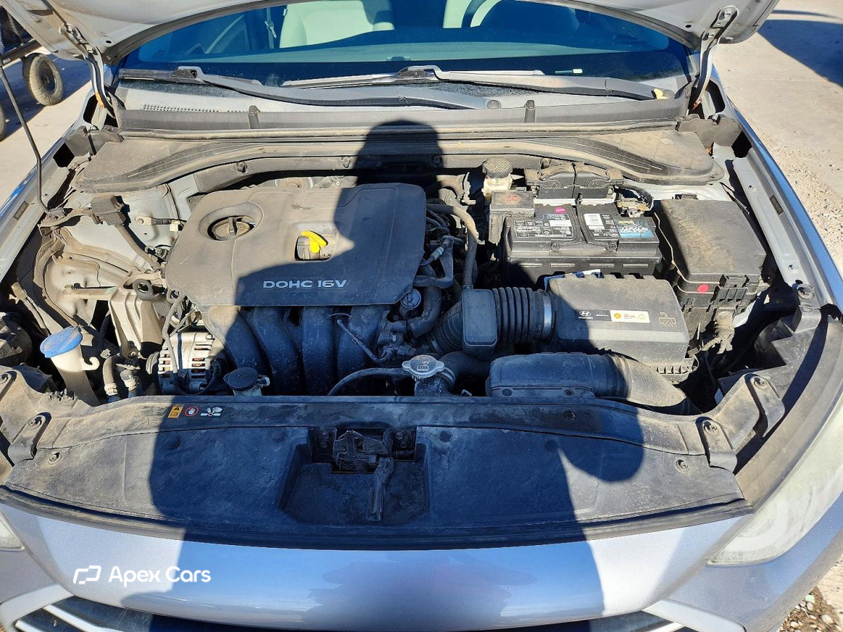 Hyundai Elantra 2017