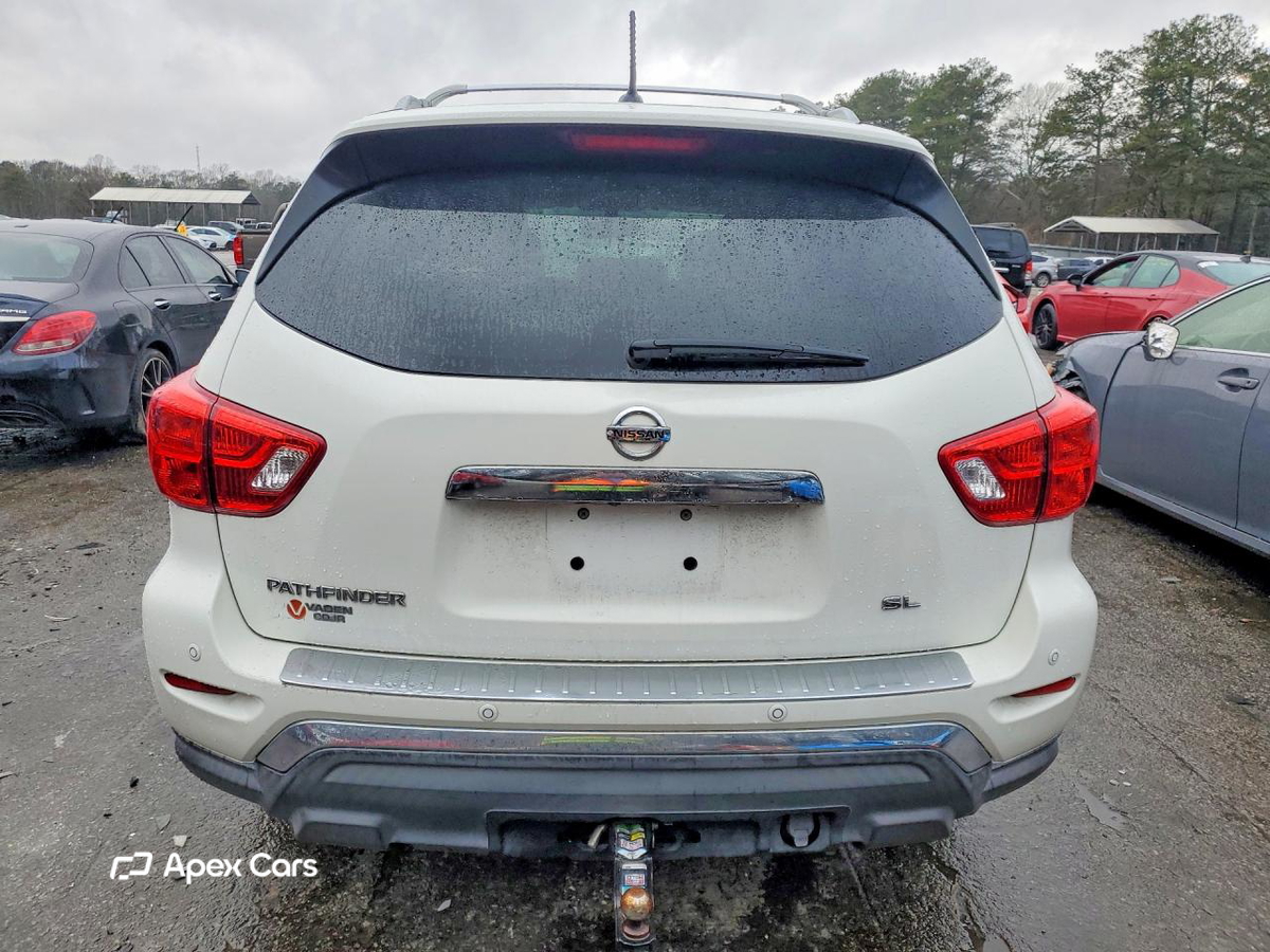 Nissan Pathfinder 2017