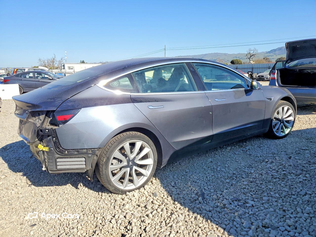 Tesla Model 3 2018