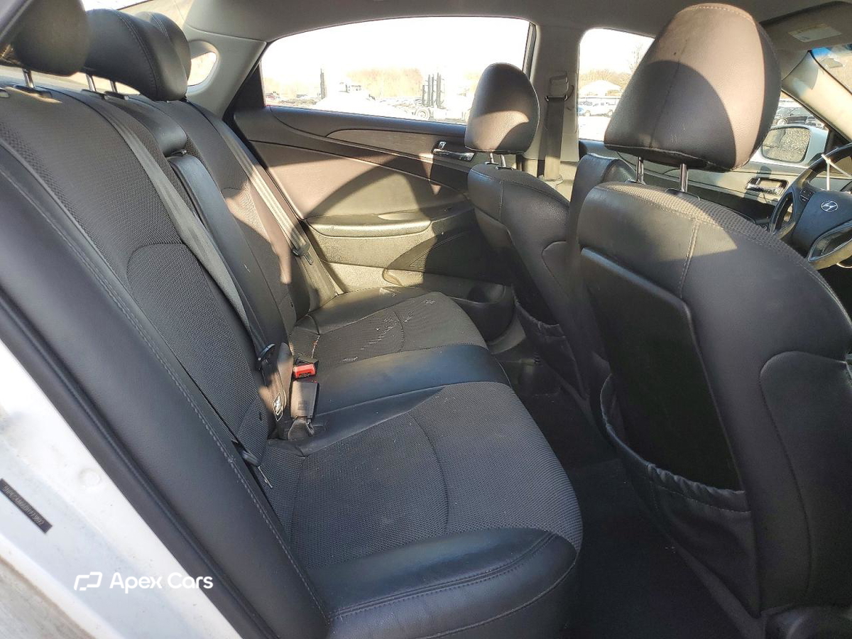 Hyundai Sonata 2013