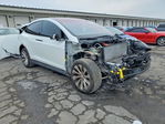 Tesla Model X 2019