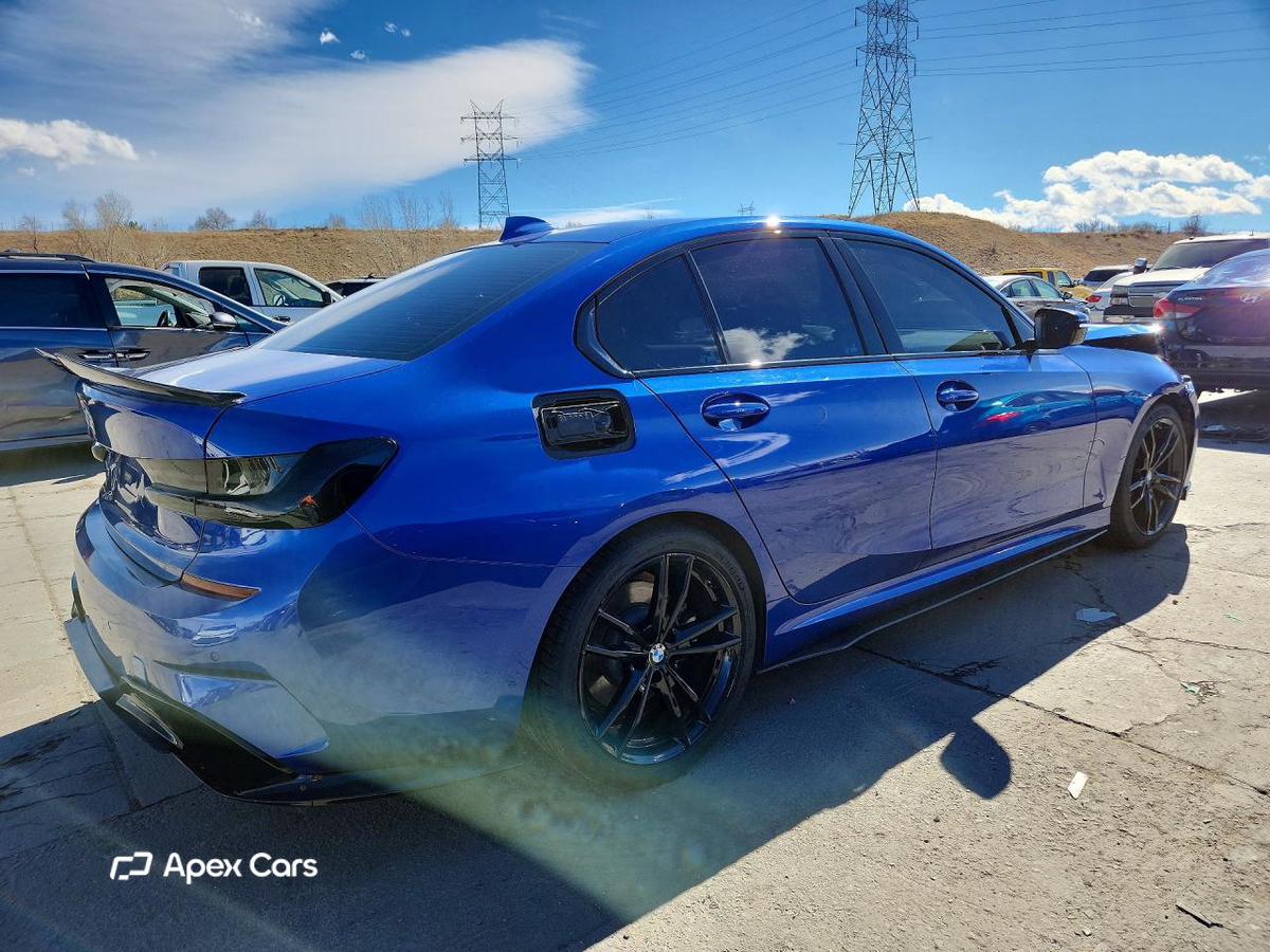 BMW Series 3 2019