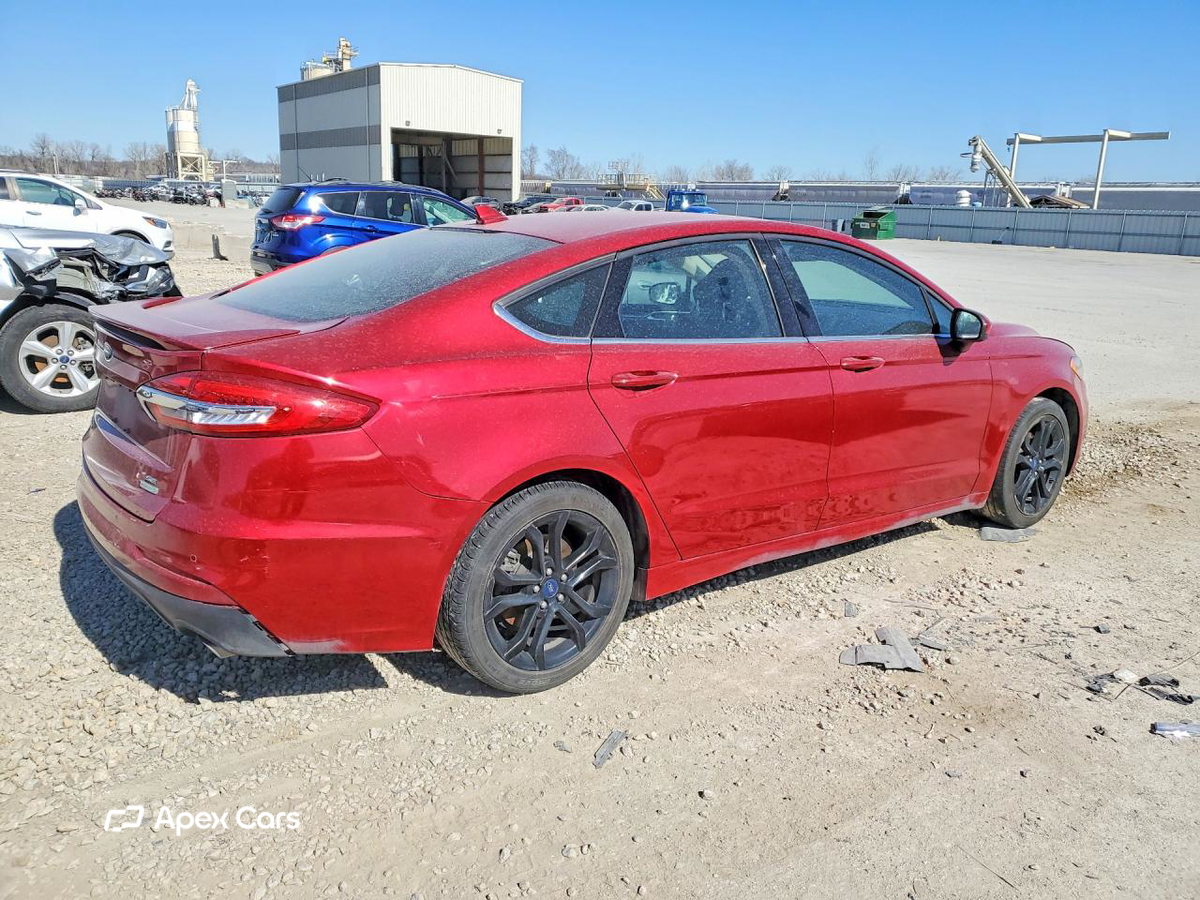 Ford Fusion 2020
