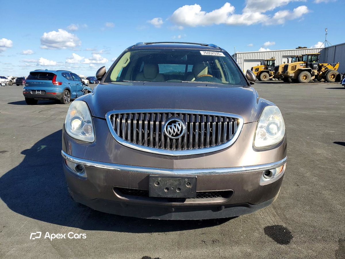 Buick Enclave 2011