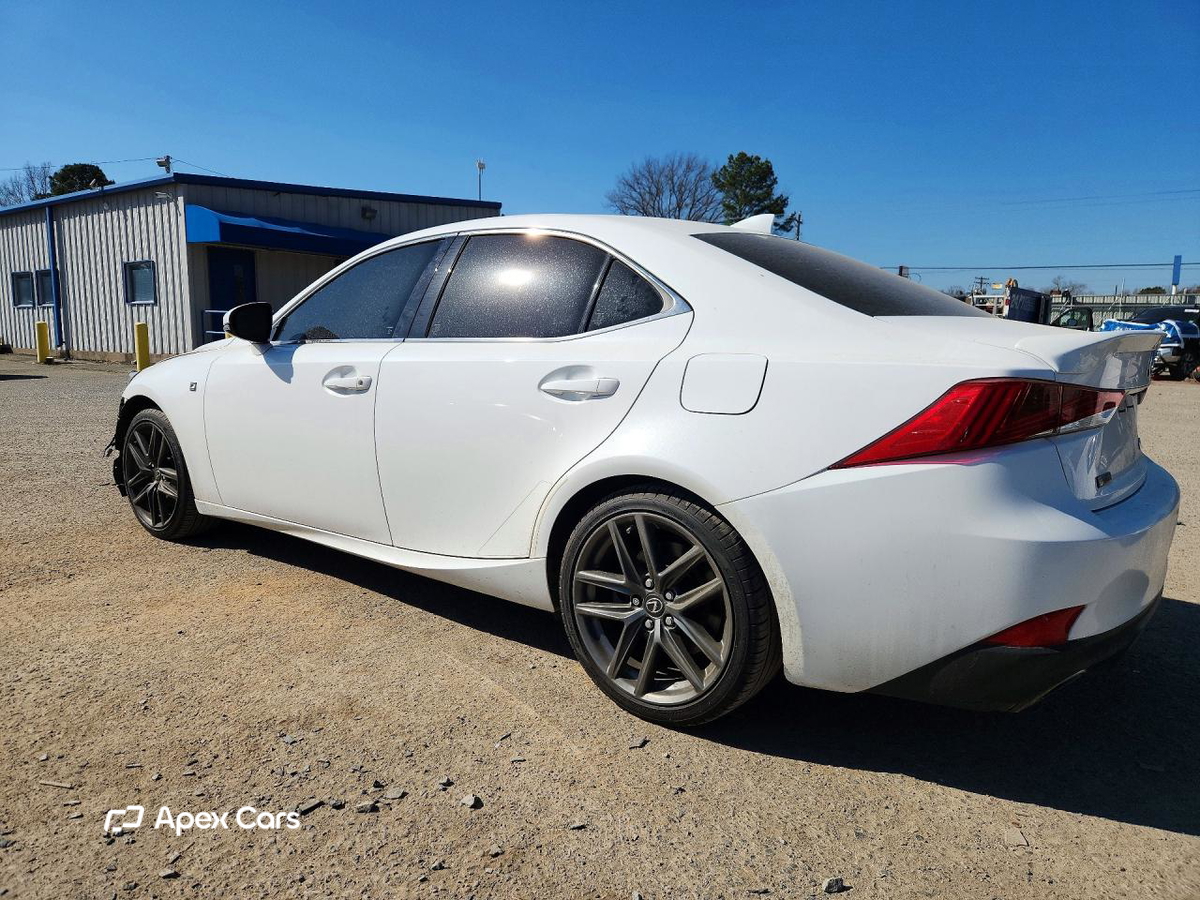 Lexus IS 2018