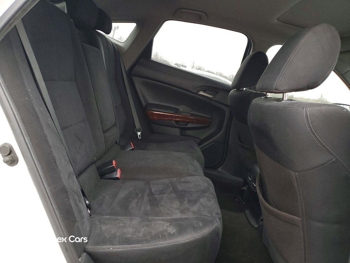 Honda Crosstour 2012